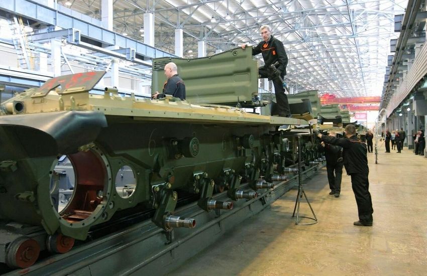 Условия, при которых российский ОПК может остановиться: предупреждения США